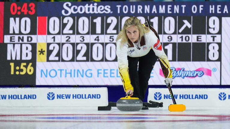 Manitoba skip Jennifer Jones delivers her last rock while playing Northern Ontario in the 10th end at the Scotties Tournament of Hearts, in Kamloops, B.C., on Saturday, February 18, 2023. (Darryl Dyck/CP)
