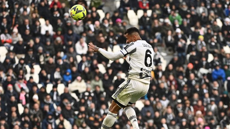 Juventus' Danilo in action during the Serie A soccer match. (Marco Alpozzi/AP)