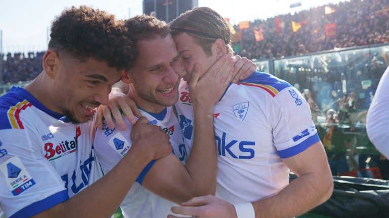 Lecce's Alexis Blin celebrates after scoring during the Italian Serie A soccer match between Atalanta and Lecce at Gewiss Stadium. (Spada/AP)