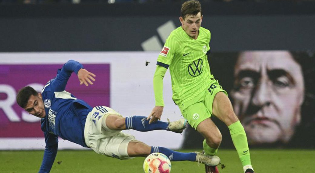 Bundesliga Roundup: Schalke fighting for survival after another draw