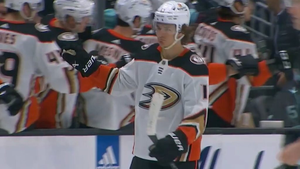 Zegras scores twice, Ducks hold off Canadiens for 5-4 win