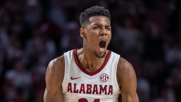 Alabama forward Brandon Miller (24). (Vasha Hunt/AP)