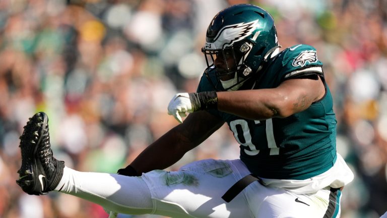 Philadelphia Eagles defensive tackle Javon Hargrave celebrates after sacking Pittsburgh Steelers quarterback Kenny Pickett during the first half of an NFL football game between the Pittsburgh Steelers and Philadelphia Eagles, Sunday, Oct. 30, 2022, in Philadelphia. (Matt Slocum/AP) 