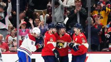 Canadiens fall apart in wild, bizarre loss to Panthers: ‘We were playing like shinny’