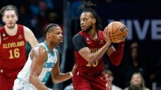 NBA Roundup: Davis’ monster game, Lakers’ hot shooting down Pelicans