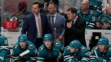 Sharks coach David Quinn fined $25K after ejection against Capitals