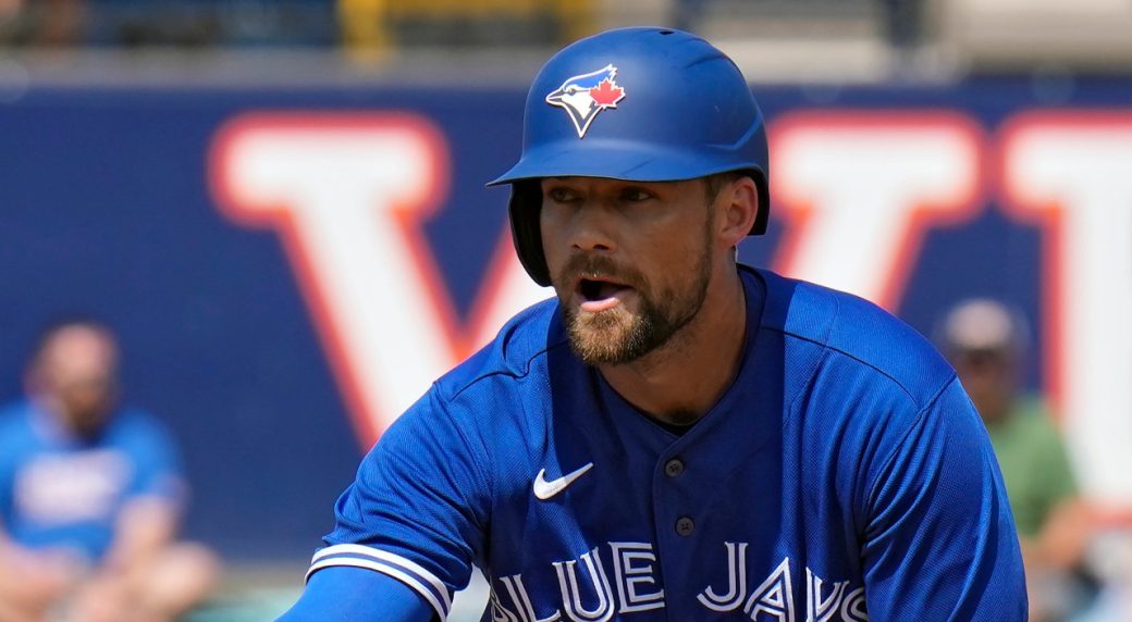 Blue Jays pile on 13 runs in fourth-inning eruption against Detroit