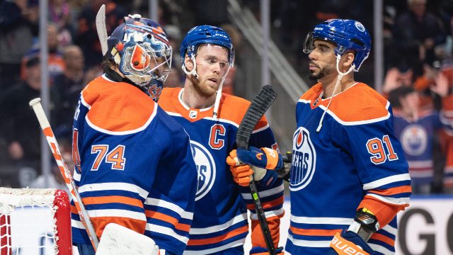 Leon Draisaitl hits milestone, Oilers collect win