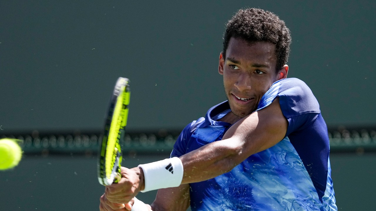 Felix Auger-Aliassime out of Swiss doubles after first-round loss
