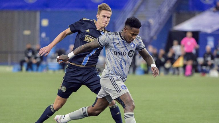 CF Montreal 's Romell Quioto, right, breaks away from Philadelphia Union's Jack Elliott (3) during first half MLS soccer action. (Graham Hughes/CP)
