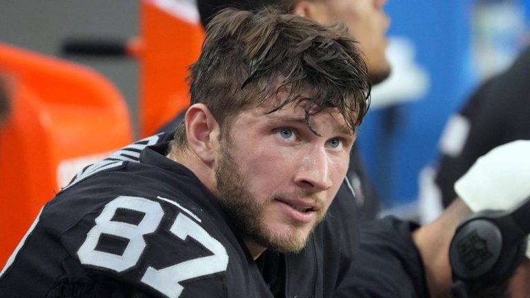 Las Vegas Raiders tight end Foster Moreau (87) watches from the sideline during the first half of an NFL football. (Rick Scuteri/AP)

