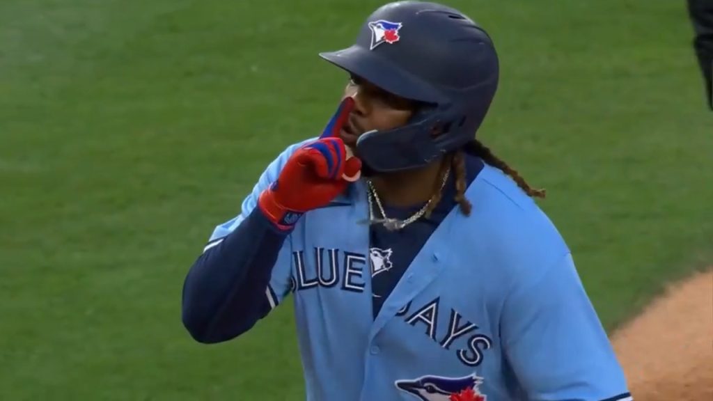 Guerrero Jr. takes over MLB home run lead as Blue Jays dominate 1st-place  Rays