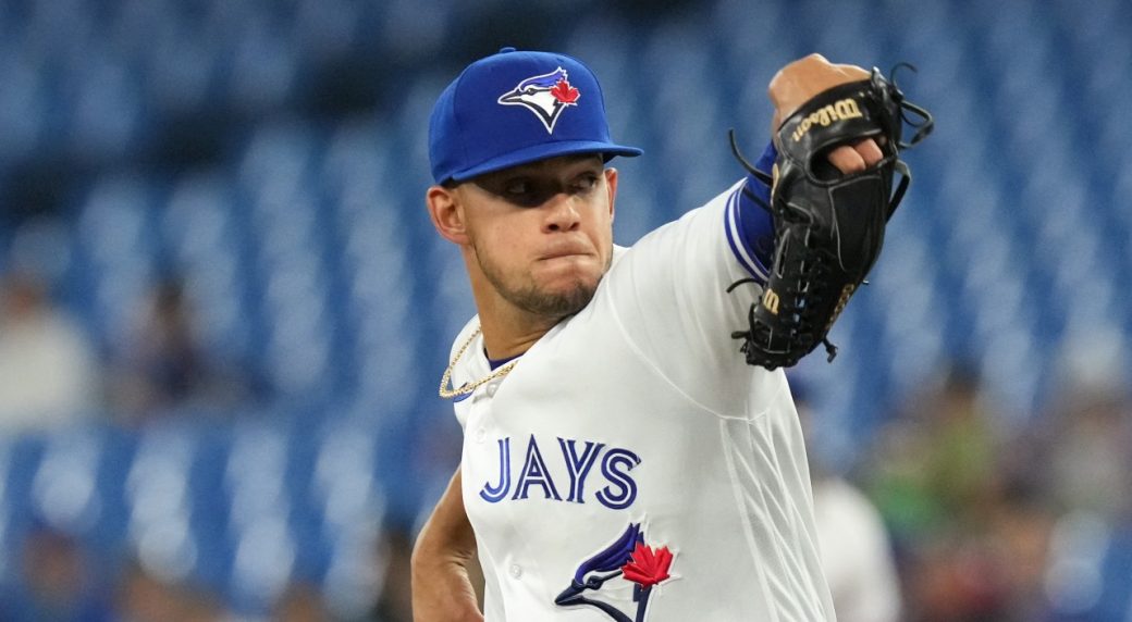 Berrios, Jansen battery shines as Blue Jays hammer White Sox