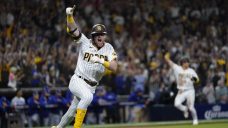 Jake Cronenworth gets $80M deal with Padres for seven years