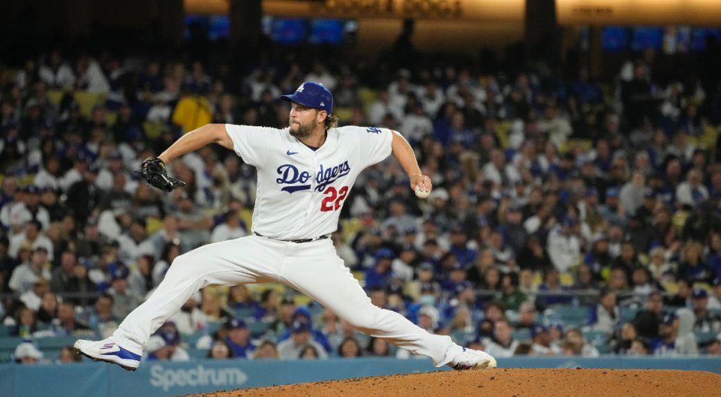 Kershaw earns win No. 200 in style as Dodgers blank Mets 