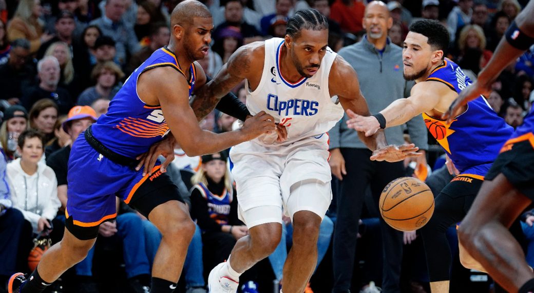 Phoenix Suns crush L.A. Lakers, Chris Paul reinjures right shoulder