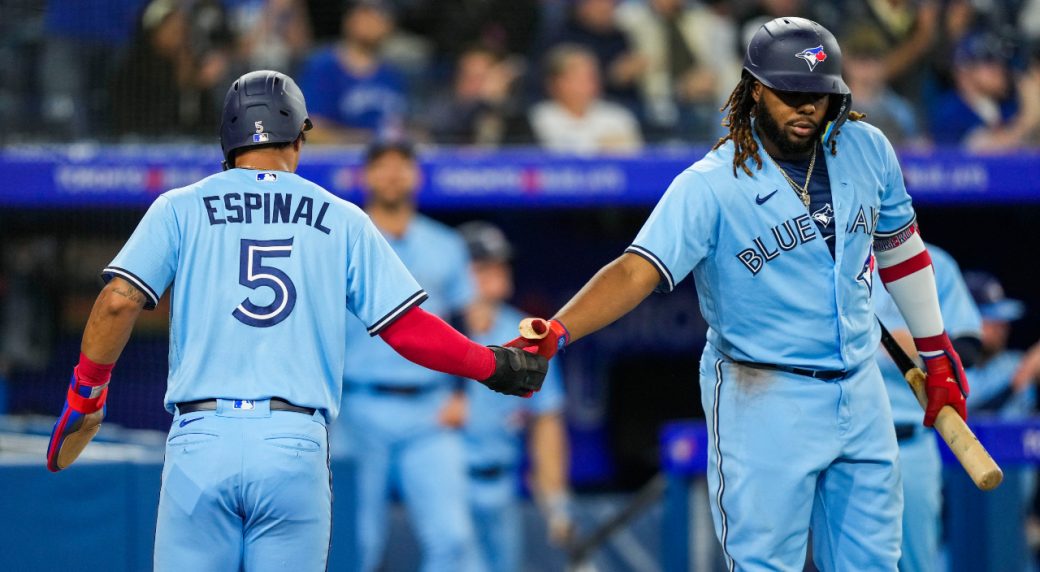 Espinal returns from wrist contusion, helps Blue Jays secure first sweep of the season