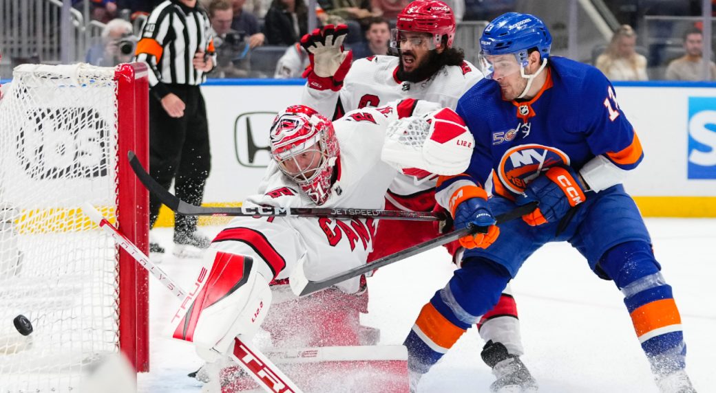 Hurricanes advance on to Round 2 after winning Game 6 vs. Islanders