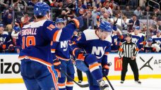 NHL Roundup: Kraken clinch franchise’s first playoff berth with win over Coyotes