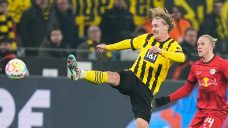 Dortmund extends Julian Brandt’s contract through 2026