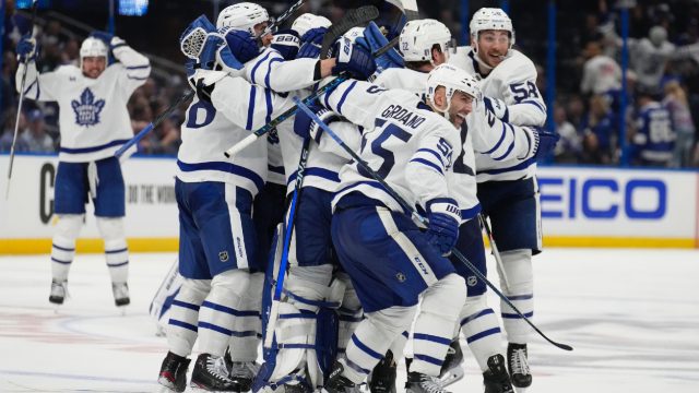 Toronto wins first NHL playoff series in 19 years