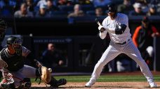 Yankees’ Donaldson hurts hamstring, leaves after 2nd inning