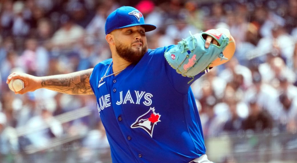 Why Blue Jays ace Alek Manoah has been struggling on the mound to start 2023