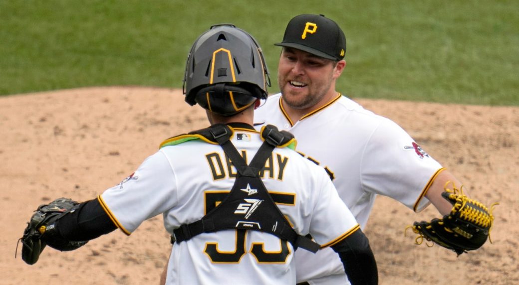 MLB Roundup: NL-best Pirates win seventh in a row; Rays improve to 13-0 at  home