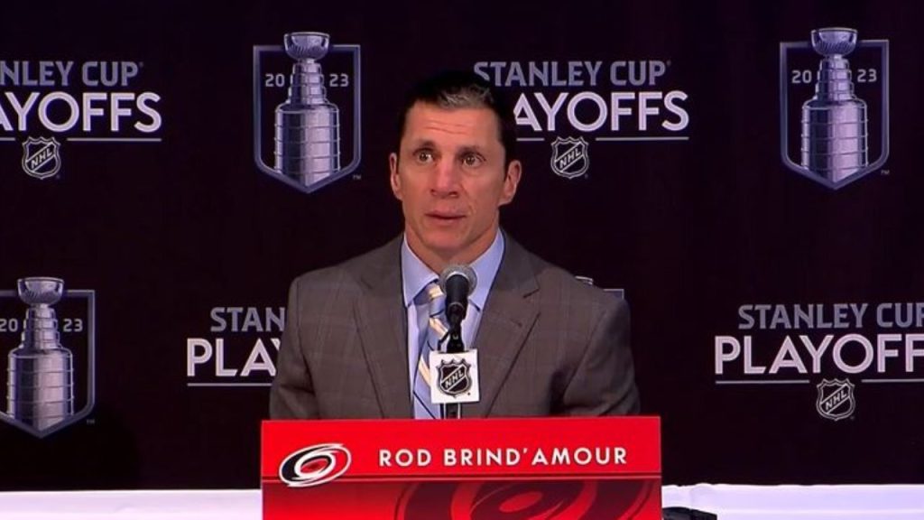 Canes coach Rod Brind'Amour wants to lift Stanley Cup again