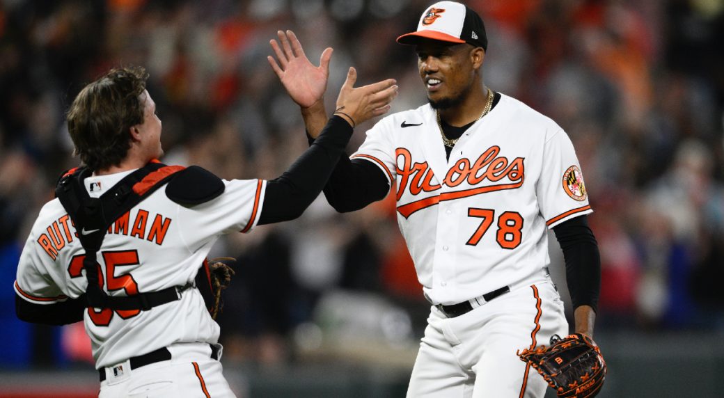Orioles beat Tampa Bay, take 2 of 3 in series with MLB-best Rays
