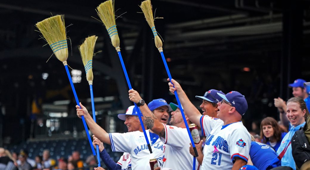 Kevin Gausman calls out Blue Jays for lack of urgency after