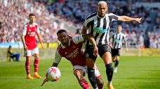 EPL Roundup: Arsenal wins, Man U loses to leave plenty to play for in Premier League