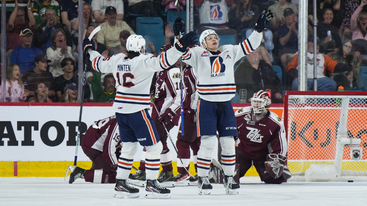 Blazers score 10, rout Petes for first win at Memorial Cup