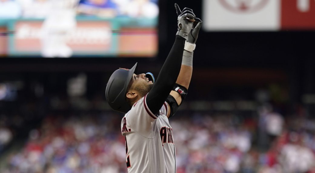 MLB Roundup: Gurriel Jr. extends hitting streak to 15 as Diamondbacks beat Phillies