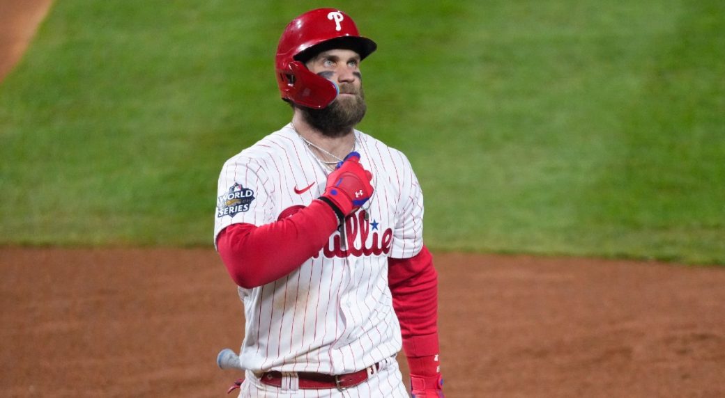 Bryce Harper returns to the Phillies' lineup after missing 1 game