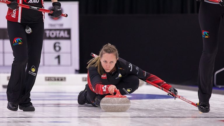 Rachel Homan, seen here competing at the 2023 KIOTI Tractor Champions Cup, skipped her team to a win at the Pointsbet Invitational just 33 days after giving birth to her third child. (Anil Mungal/GSOC)