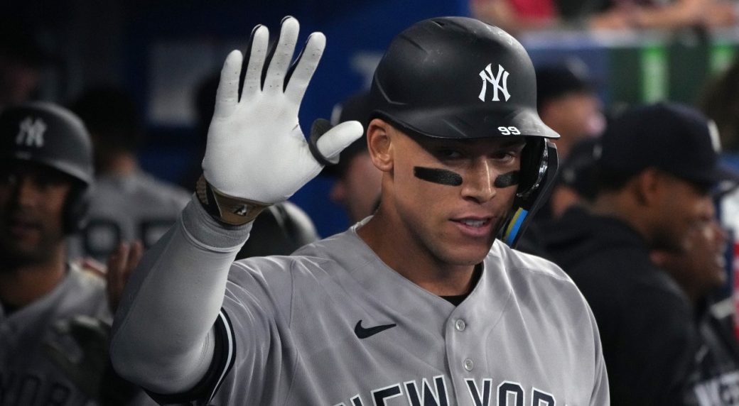 Troll Job? Yankees’ Judge covers his eyes after single vs. Blue Jays