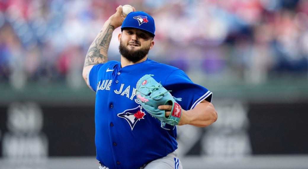 Blue Jays officially activate Alek Manoah from IL, option Brendon Little to triple-A