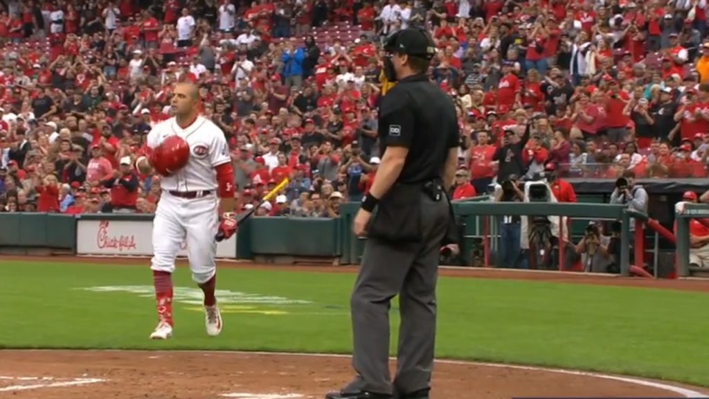 Reds' Joey Votto receives standing ovation in possible last game