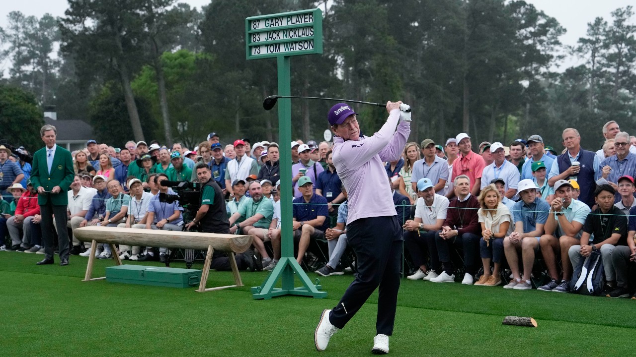Tom Watson watches his ceremonial first tee shot during the first round of the Masters golf tournament at Augusta National Golf Club on Thursday, April 6, 2023, in Augusta, Ga. (AP Photo/Mark Baker)