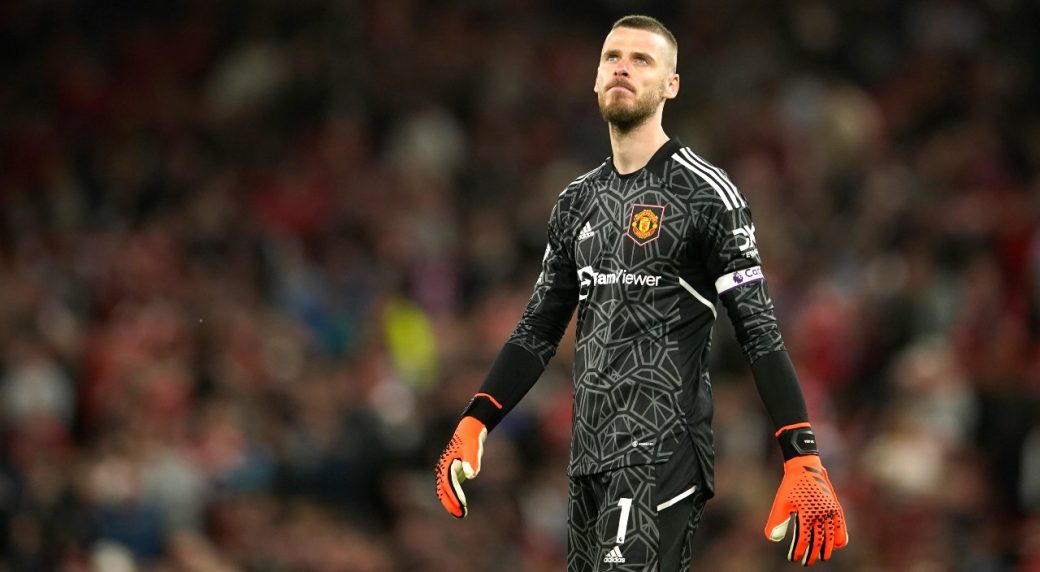 Man United talk contract with De Gea, Greenwood included in squad list