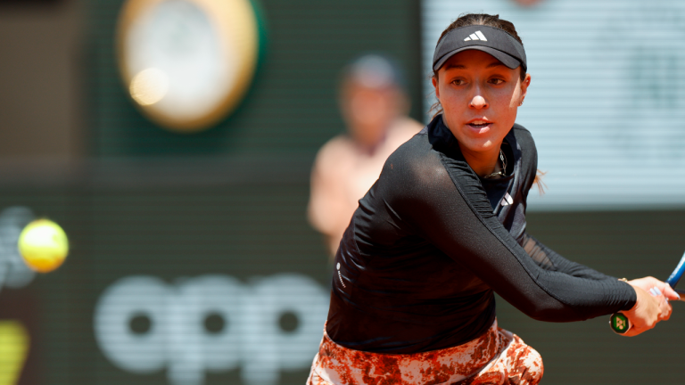 Jessica Pegula of the U.S. plays a shot against Belgium's Elise Mertens during their third round match of the French Open tennis tournament at the Roland Garros stadium in Paris, Friday, June 2, 2023. (AP)