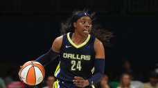 Ogunbowale scores 28, takes over in last five minutes as Wings hold on to beat Fever