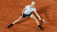 Canada’s Shapovalov crashes out of French Open against world No. 1 Alcaraz