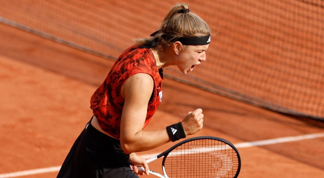 French Open: Karolina Muchová stuns Aryna Sabalenka in comeback win