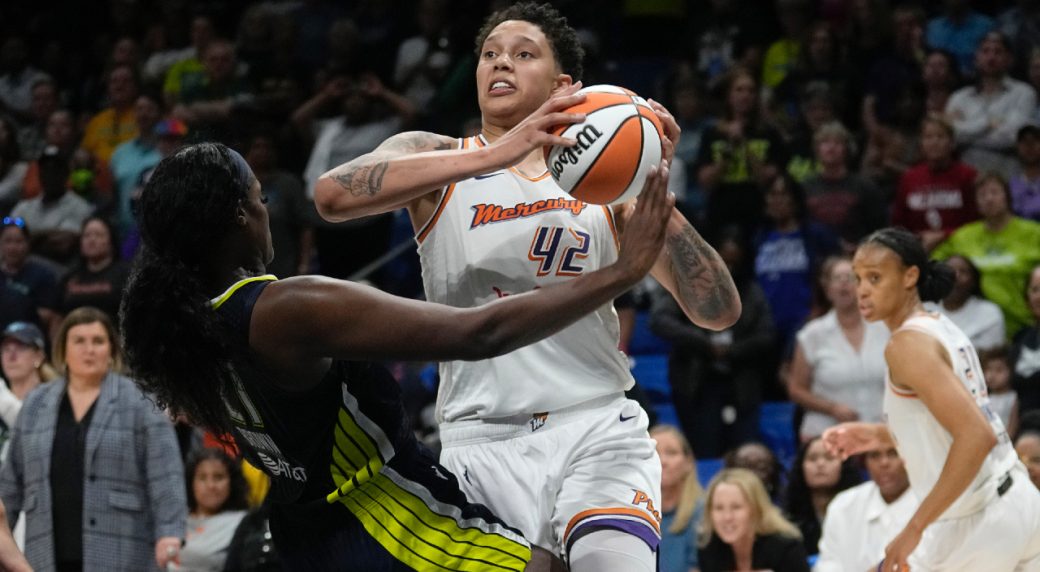 Sabally’s double-double leads Wings over Mercury in Griner’s return to Texas