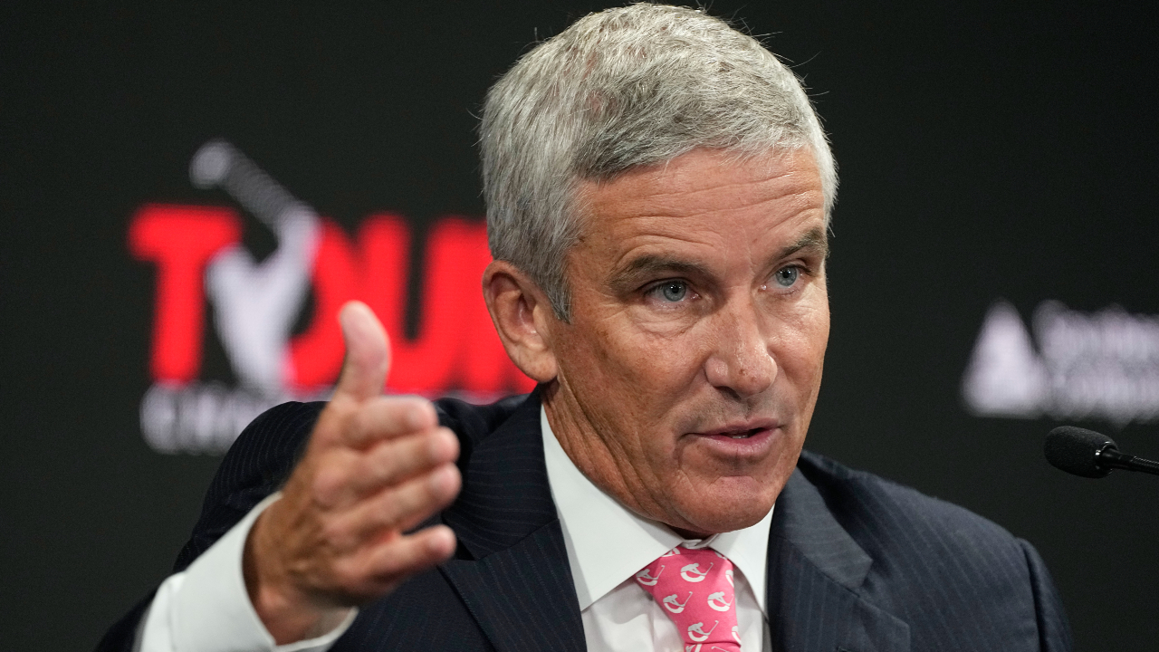Pga Tour Commissioner Has Heated Meeting With Players After Liv Golf Merger Sportsnet Ca