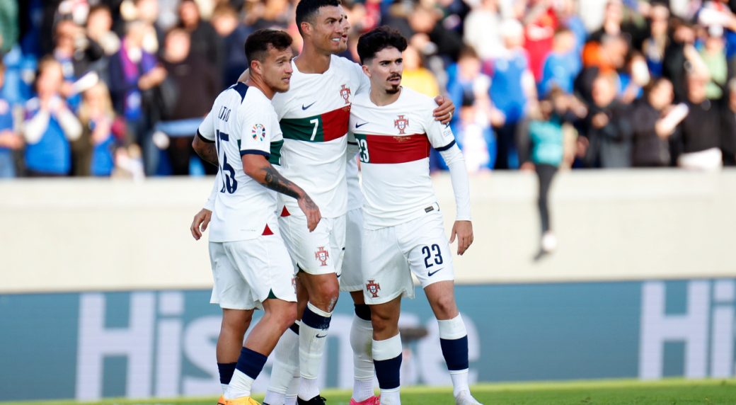 EURO Qualifying Roundup: Ronaldo scores late winner in record 200th game for Portugal