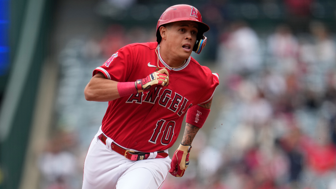 Angels infielder Gio Urshela likely out for season with broken pelvis