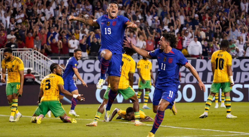 Vazquez’s late goal gives U.S. draw against Jamaica in Concacaf Gold Cup opener